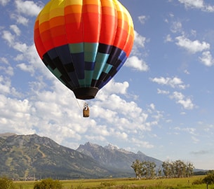 summer-activities Ballooning in Jackson Hole