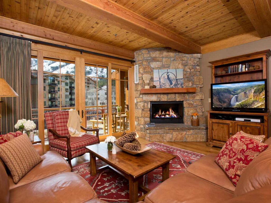 Paintbrush Living Room With Fireplace
