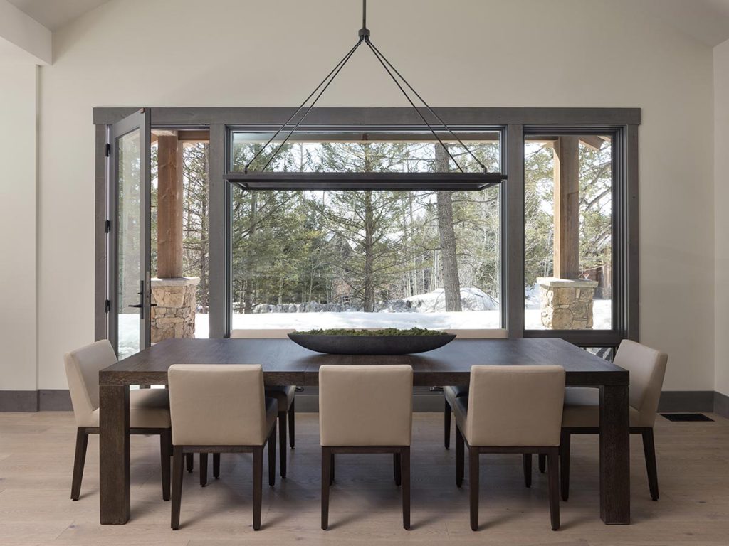 Home Rental Dining Room.